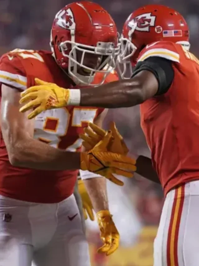 In a comeback victory over the Raiders on MNF, Travis Kelce scored four touchdowns. This is what we discovered.